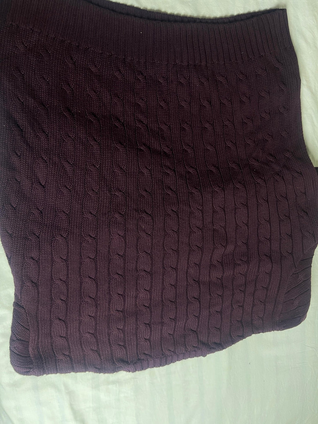 Men’s Premium Cable-Knit Crewneck Jumper – Burgundy / Maroon - Vint Drop