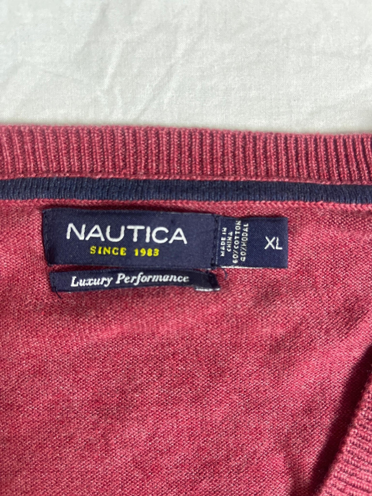 Vintage Nautica V-Neck Knit Jumper - Maroon / Heathered Red (Size XL) - Vint Drop